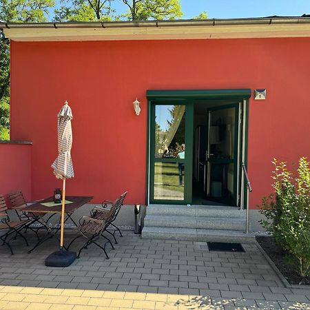 Bed & Breakfast Am Waldguertel Forst  Buitenkant foto